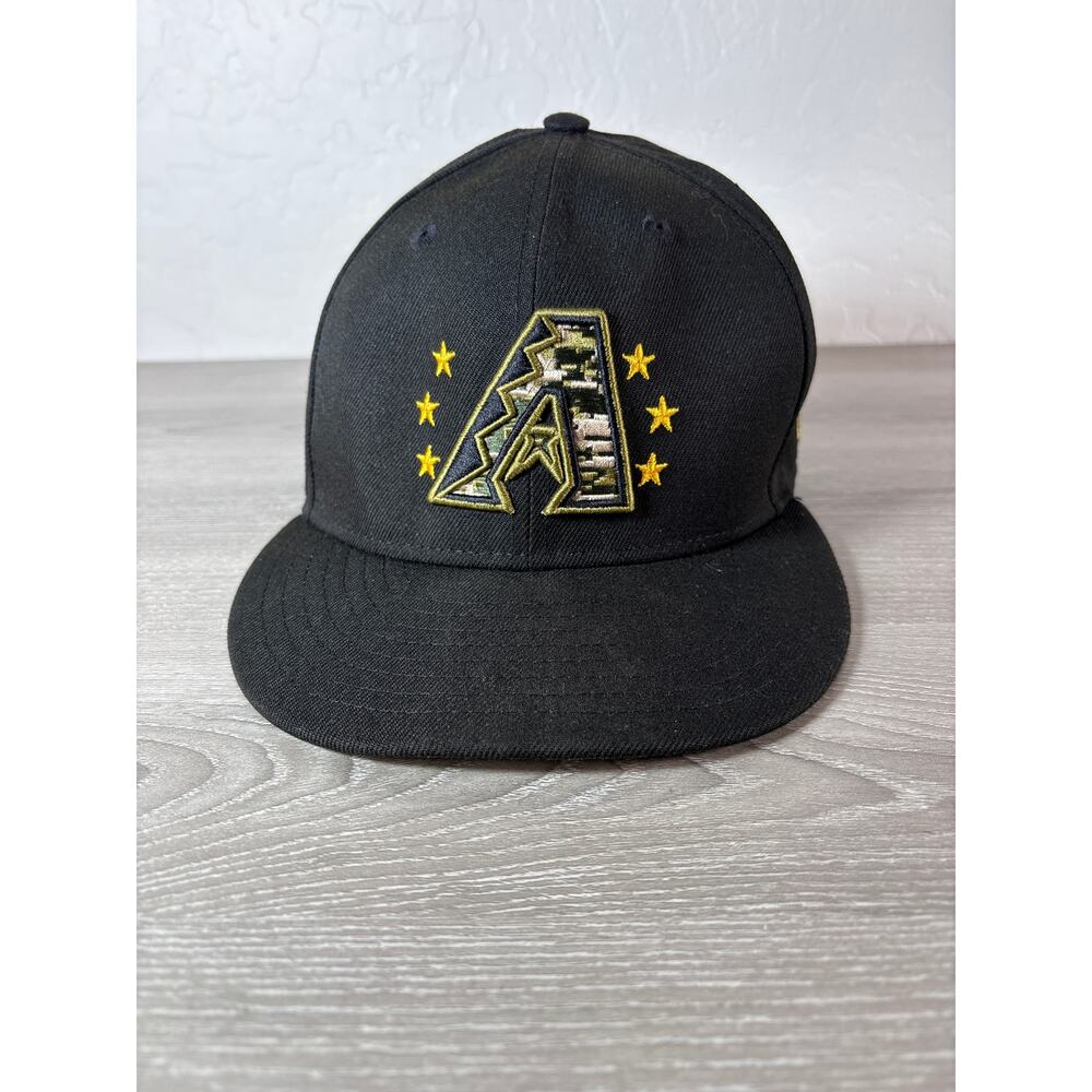 Arizona Diamondbacks MLB New Era 2024 Salute to Service Men's Fitted Hat 7 1/2